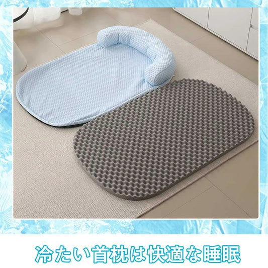 Les avantages sont nombreux : ils aident à prévenir les coups de chaleur, soulagent les douleurs articulaires des chiens plus âgés, et offrent un endroit confortable pour se reposer. Disponibles en plusieurs tailles pour s'adapter à toutes les races, du Yorkshire au Saint-Bernard, nos tapis sont la solution parfaite pour garder votre chien au frais tout l'été.